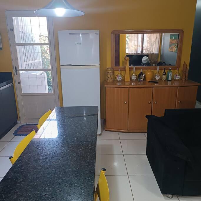 Gray House 4 - Pr Casa de férias Londrina